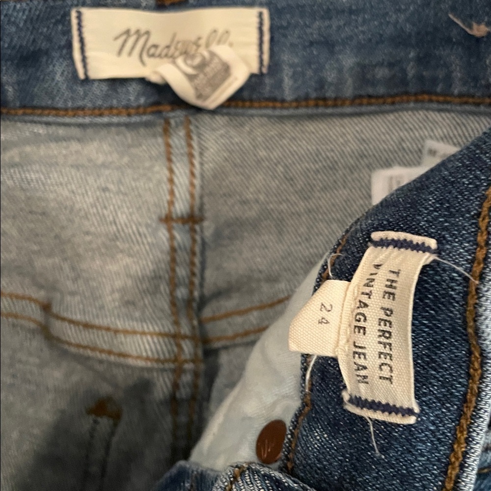 Madewell, Levi’s, AE Jeans Lot - Picture 7 of 7